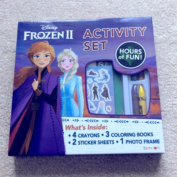 Bendon Frozen II Activity Set - Picture 1 of 2